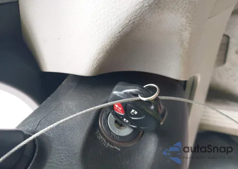 2011 Toyota Rav4 Base V6 z USA, uszkodzony, nr VIN JTMBK4DV9B5104024